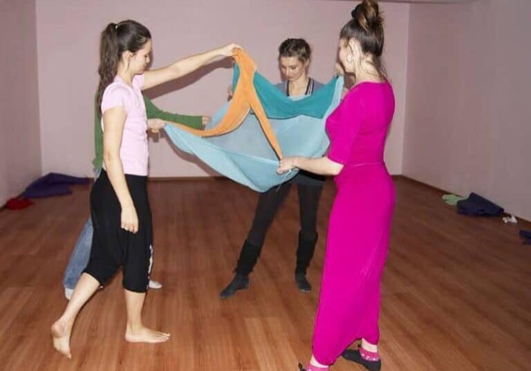 dance-movement-therapy-01